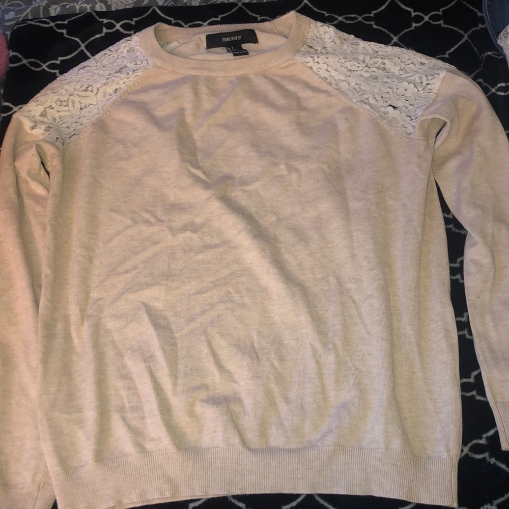 pull over sweatshirt